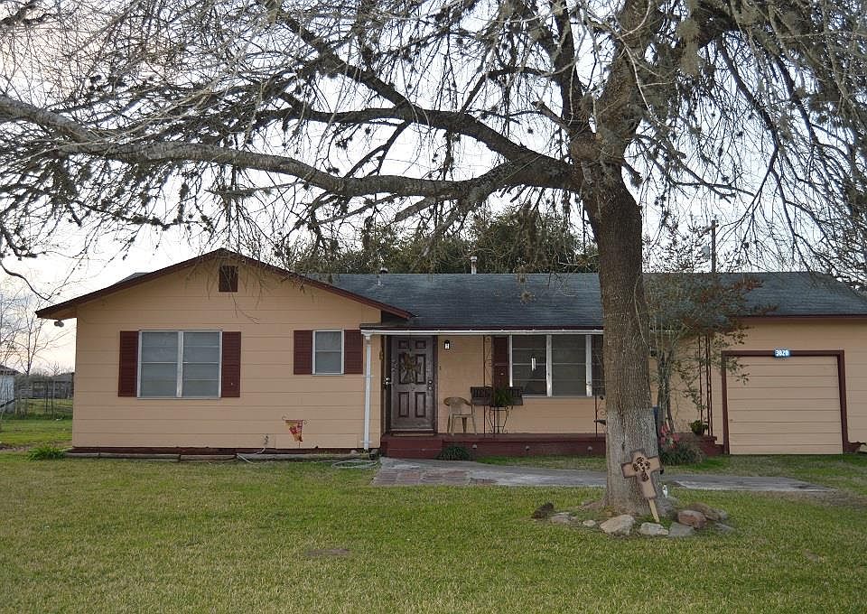 1st image of 3020 E State Highway 159