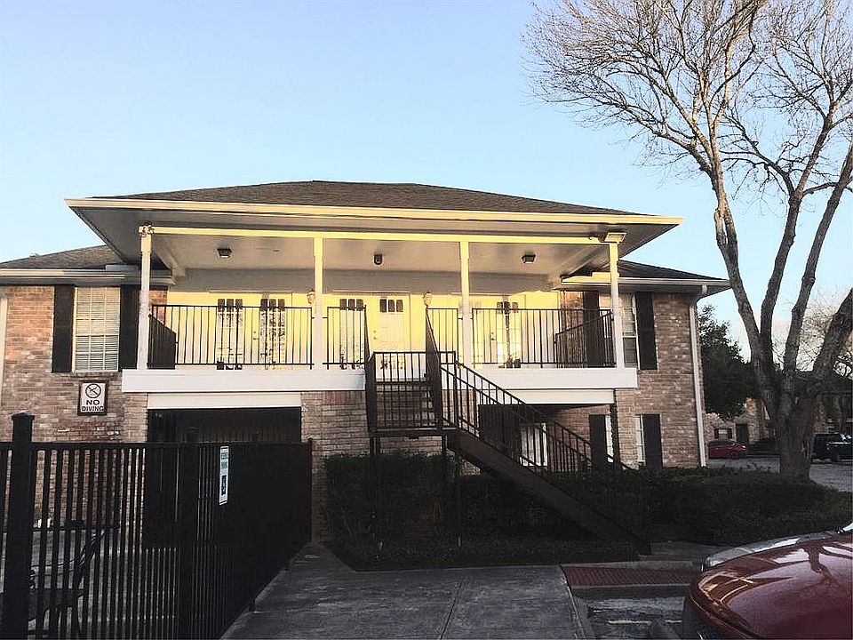 1st image of 14333 Memorial Dr APT 65