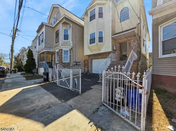 78 Beverly St, Newark City, NJ 07108