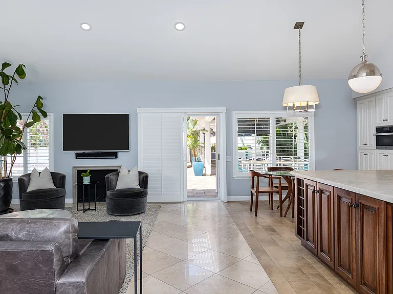 1357 Doverwood Dr — Photo 24