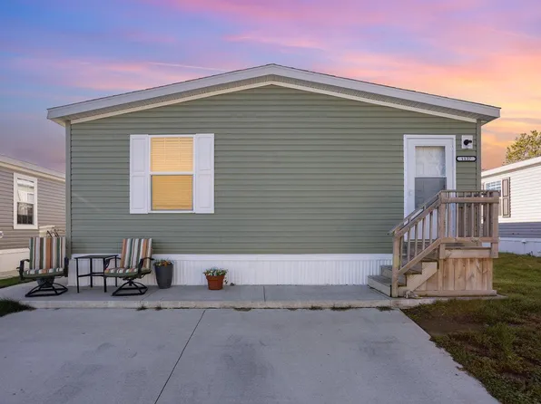 1127 Stoneridge Ct, Mount Pleasant, MI 48858