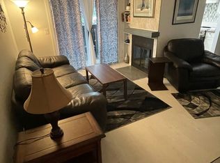 7270 Huntsmen Cir #1-C, Anchorage, AK 99518