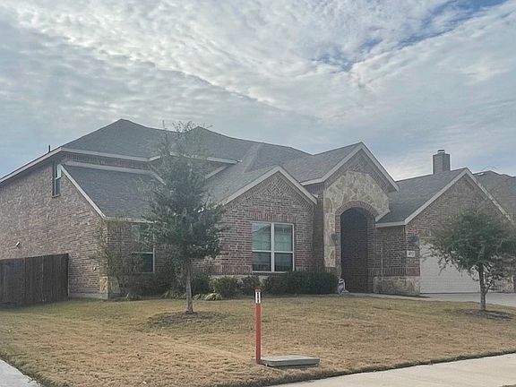 3rd image of 417 Hudson Ln