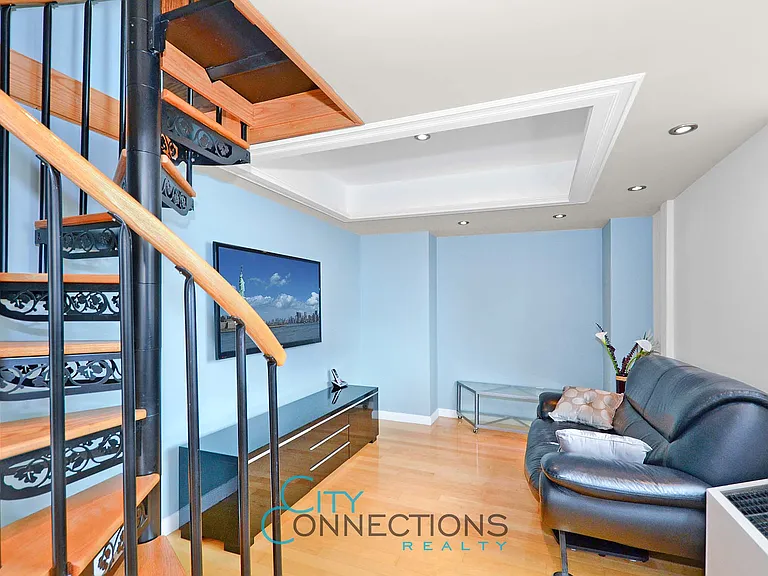 20 West St #26C — Photo 8