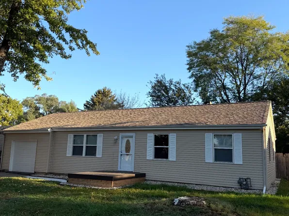 2021 Spring Brook Ave, Rockford, IL 61107