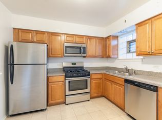 2003 W Touhy Ave #2003204, Chicago, IL 60645
