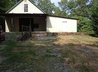 1901 New Hope Rd, Morganton, GA 30560