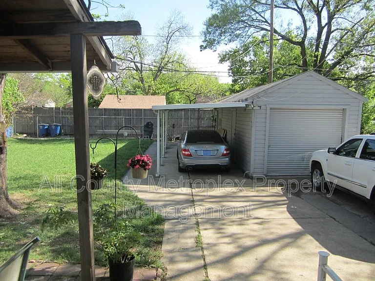 3984 Park Ln — Photo 26