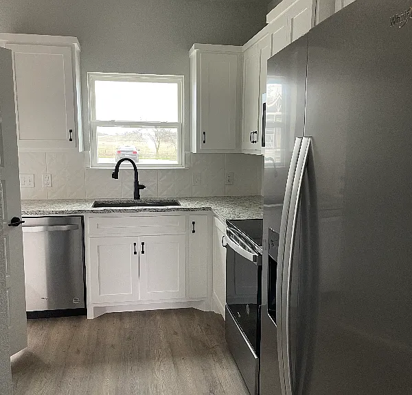 280 Antler Ridge Trl #100 — Photo 4
