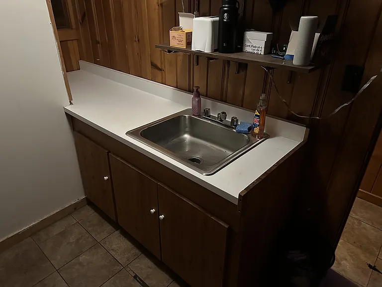 Half Kitchen pic2