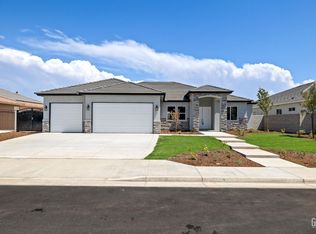 7422 Allenmeir Ct, Bakersfield, CA 93314