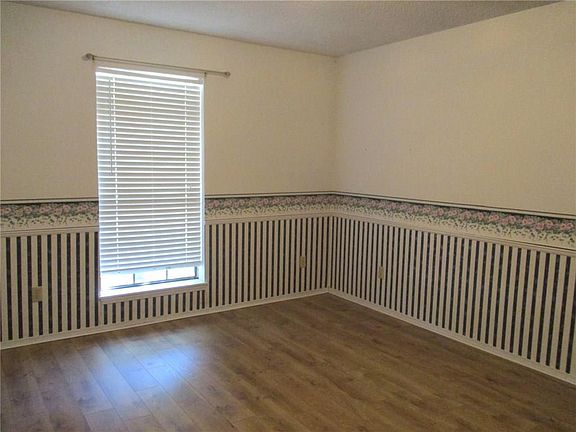 5th image of 506 Mink Dr