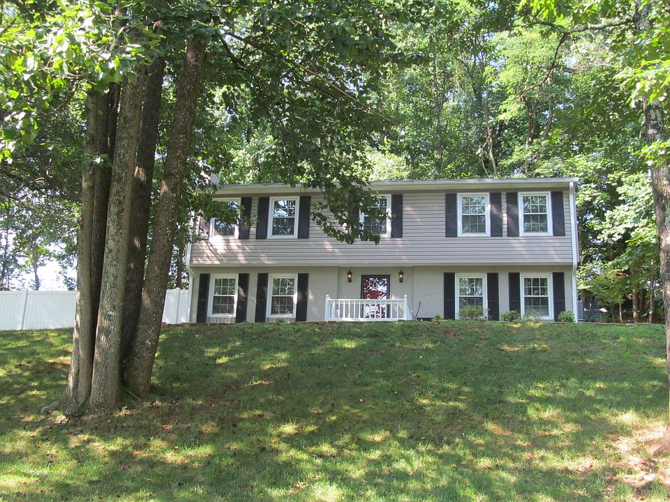 1st image of 43 Barkwood Ln