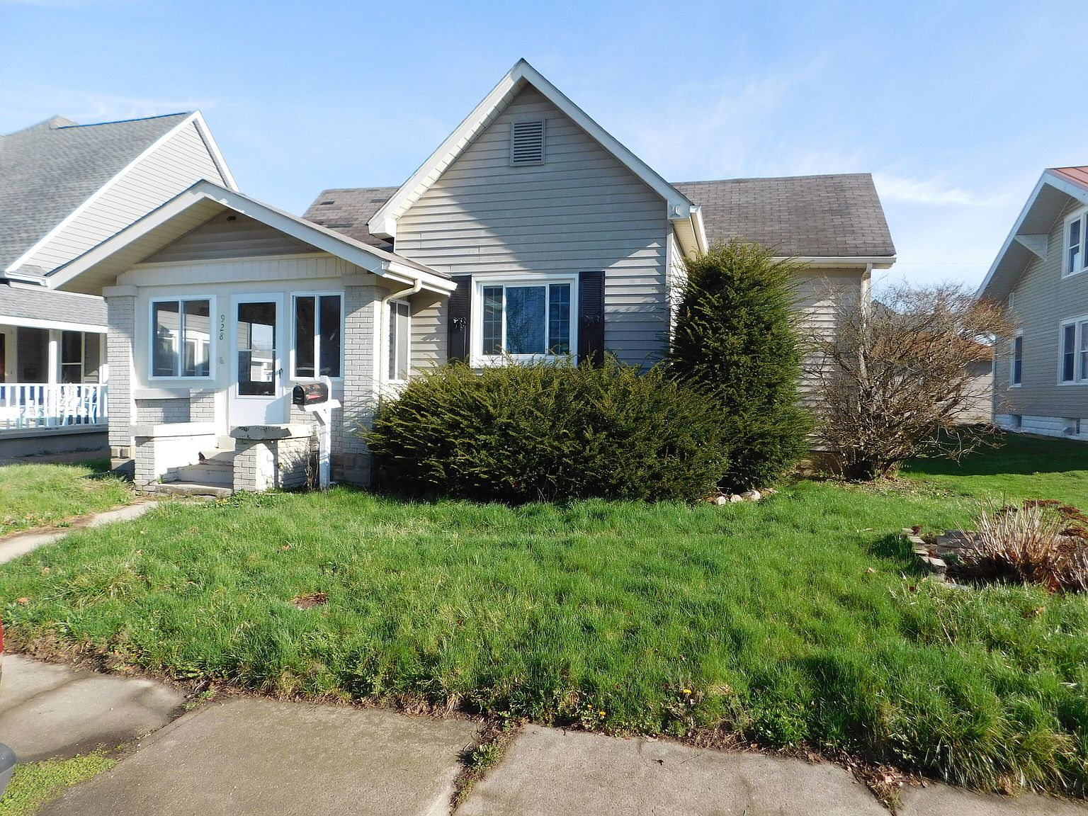 928 S A St, Elwood, IN 46036 MLS 21935840 Zillow