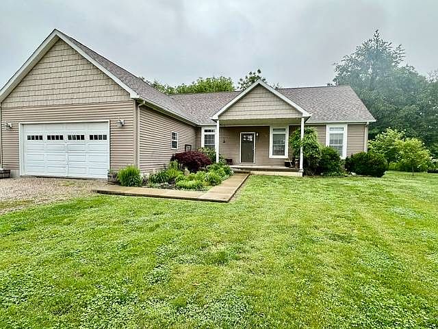 1st image of 4062 E 1900th Ave