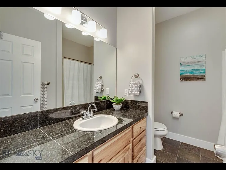 4533 W Babcock St — Photo 18