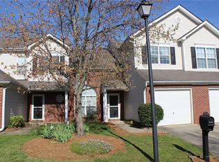 3923 Fountain Village Ln, High Point, NC 27265