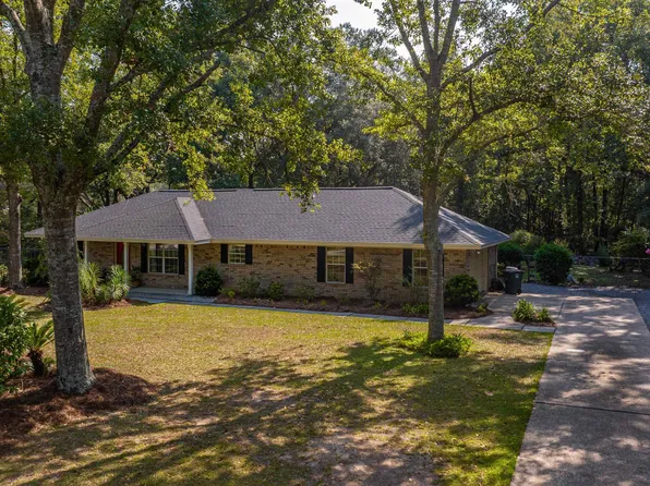 8640 Bay Pines Ln, Foley, AL 36535