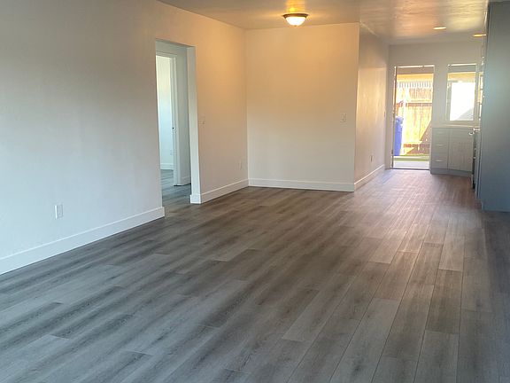 3rd image of 669 Dorothy St APT 1