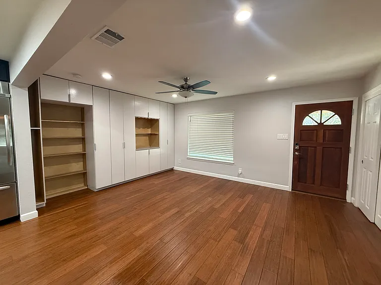 5305 Cloverdale Ln — Photo 24