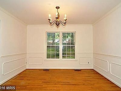 5th image of 2417 Luckett Ave
