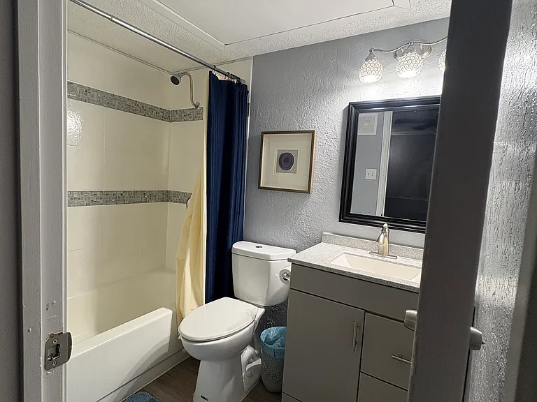 3841 Evergreen St — Photo 10