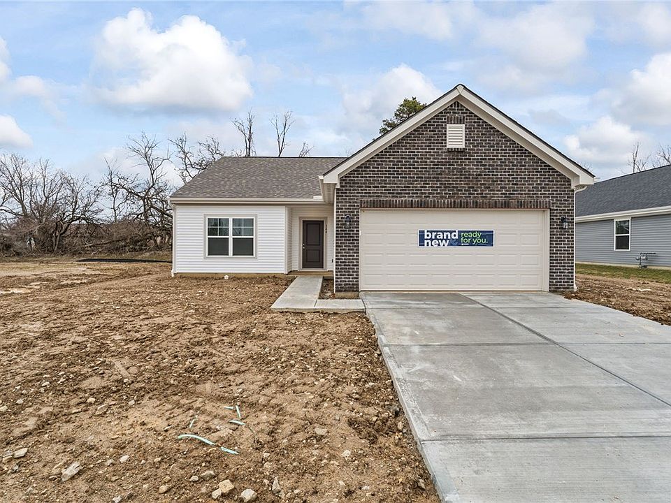 1st image of 144 Evergreen Way