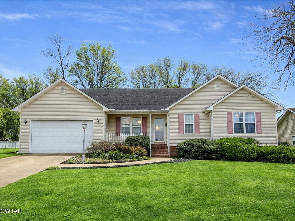 1st image of 841 Mosswood Dr