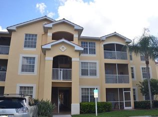 4630 Saint Croix Ln APT 812, Naples, FL 34109