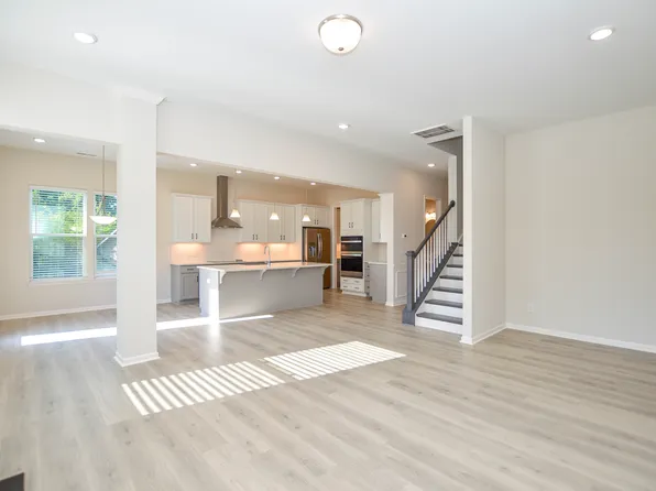 1657 Scotch Pine Ln, Tega Cay, SC 29708