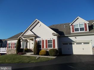 1054 Arbour Ln, Quakertown, PA 18951
