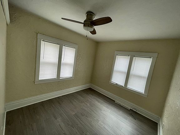 5th image of 436 S Westnedge Ct #1