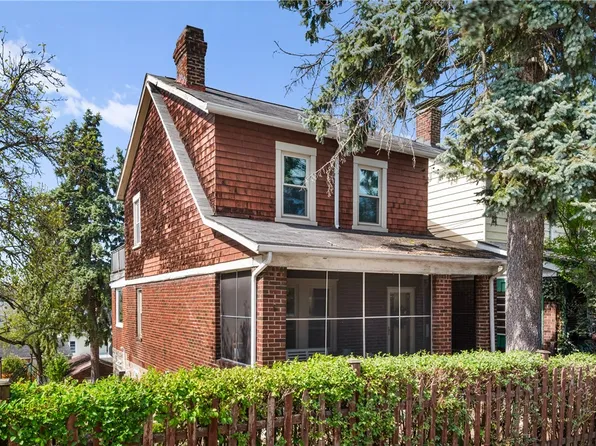4334 Gladstone St, Pittsburgh, PA 15207