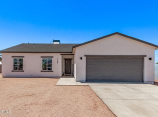 1724 N Main Dr, Apache Junction, AZ 85120