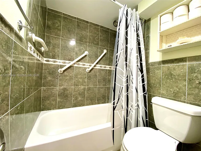 20505 E Country Club Dr #233 — Photo 19