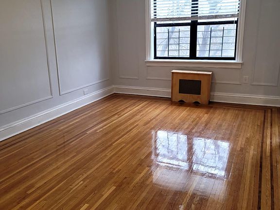 3rd image of 80 W Grand St APT A1