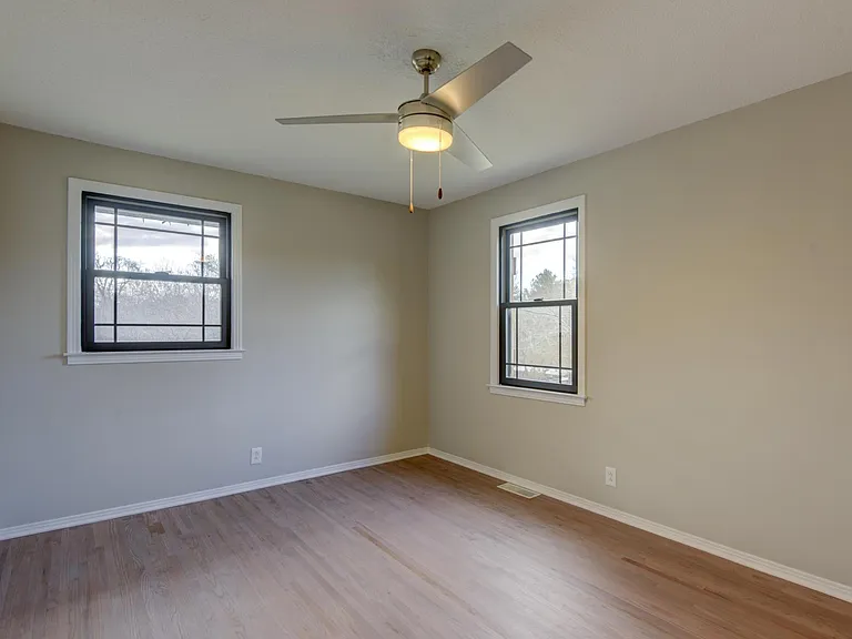 551 Bonerwood Dr — Photo 18