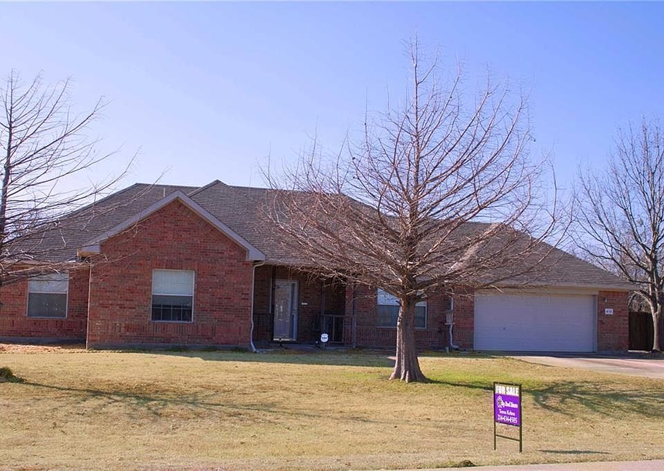 1st image of 413 Cimarron Meadows Dr