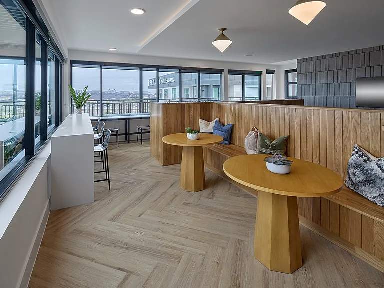 NEW South Building Resident Sky Lounge