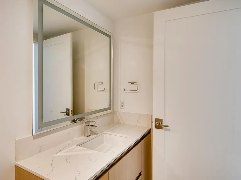 1808 Minor Ave #2304 — Photo 9