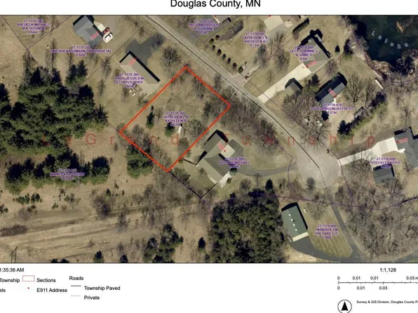 8 W Latoka Dr SW, Alexandria, MN 56308