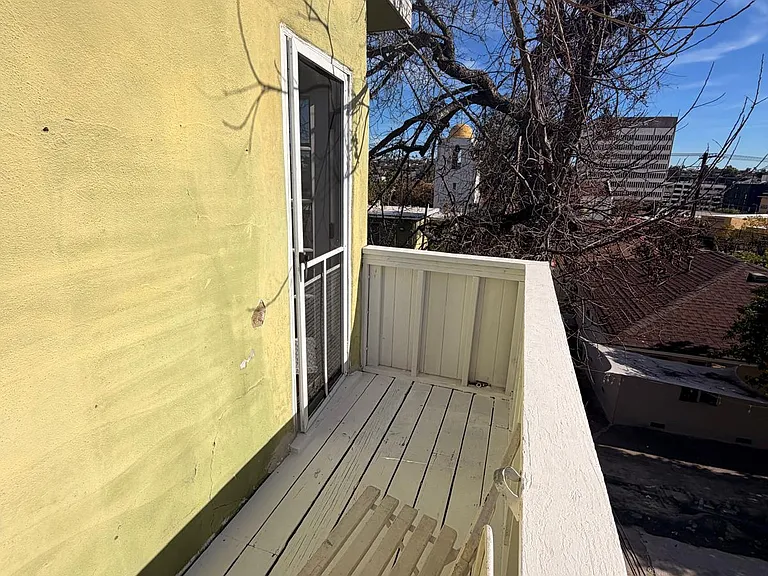2118 Reservoir St — Photo 13