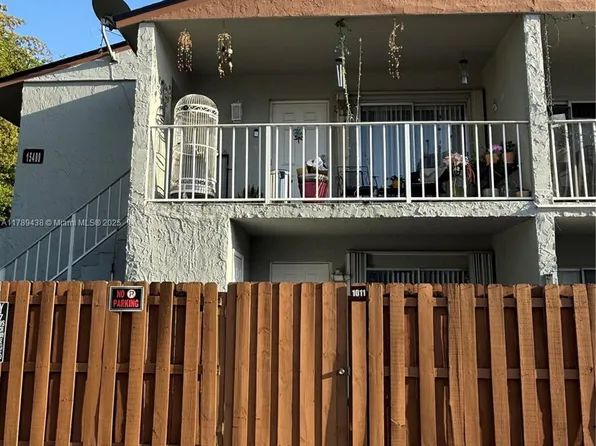 15400 SW 81st Circle Ln APT 1011, Miami, FL 33193