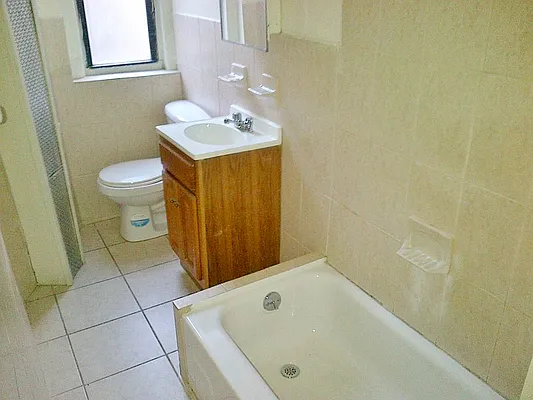 Rented by Bohemia Realty Group | media 47