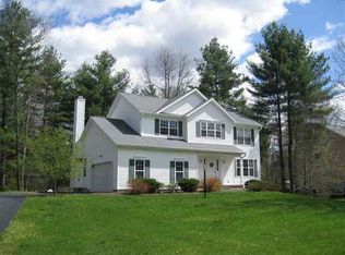 92 Damascus Dr, Gansevoort, NY 12831