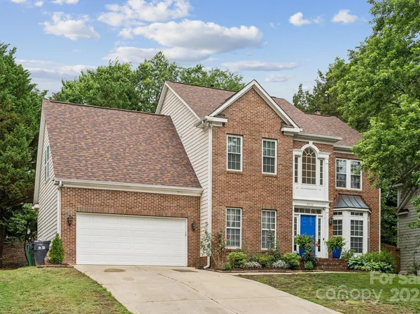 6232 Chavel Ln, Charlotte, NC 28269
