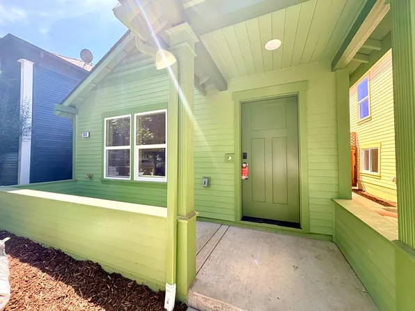 3640 6th Ave, Sacramento, CA 95817