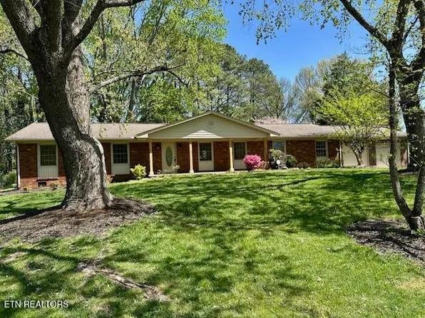 808 Roderick Rd, Knoxville, TN 37923