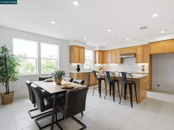 1887 Passage St, Milpitas, CA 95035