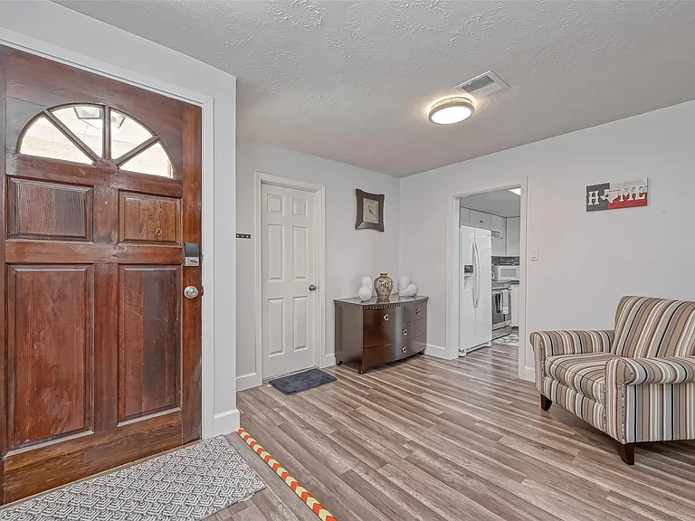 11618 Corona Ln — Photo 31